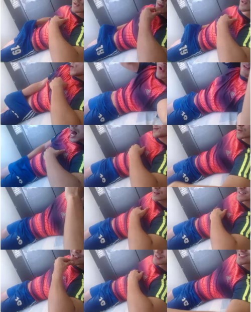 Download Video File: cam4 soccerplaye1