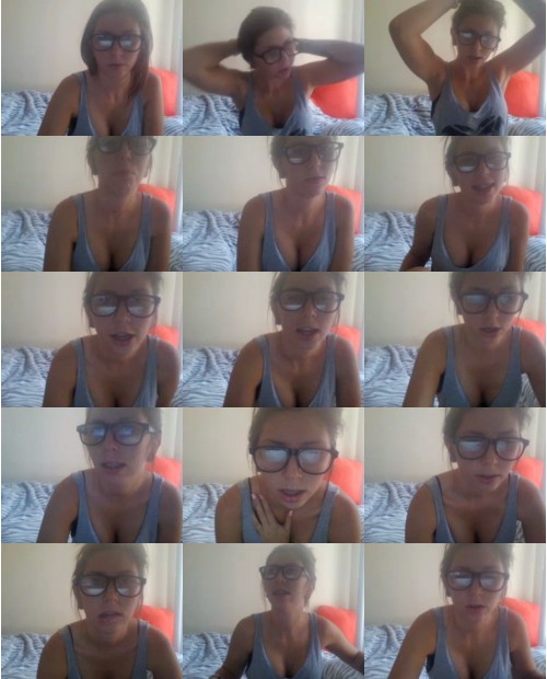 Download Video File: myfreecams l roxanne69