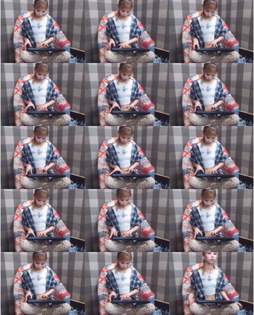 Download Video File: myfreecams dollyadison