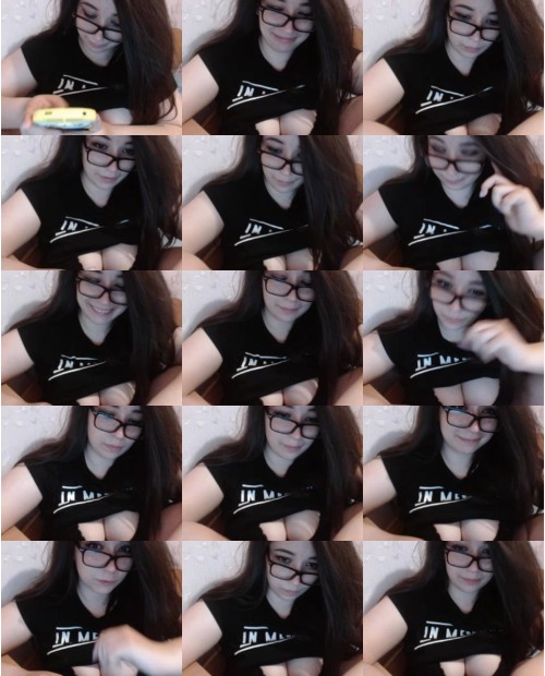 Download Video File: myfreecams laradeiro