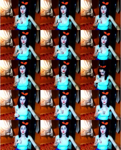 Download Video File: myfreecams caroliinnee