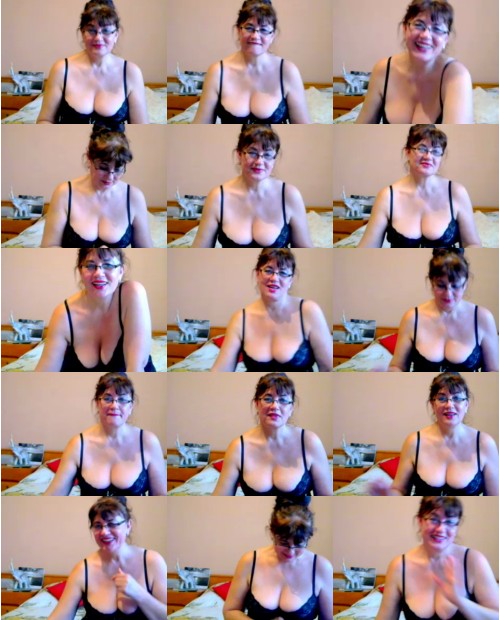 Download Video File: myfreecams merrypassione