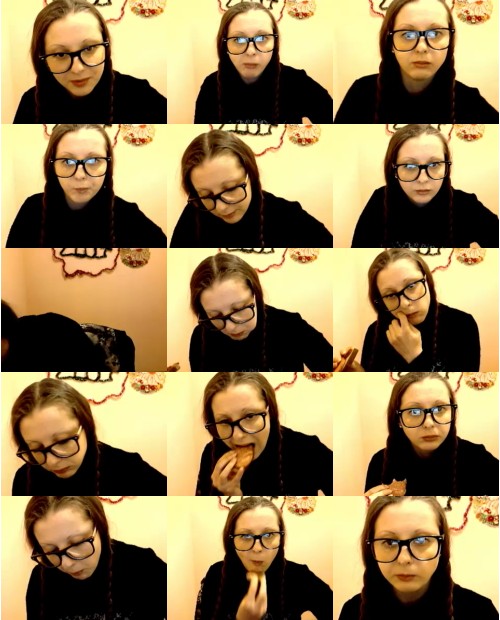 Download Video File: myfreecams larraloves