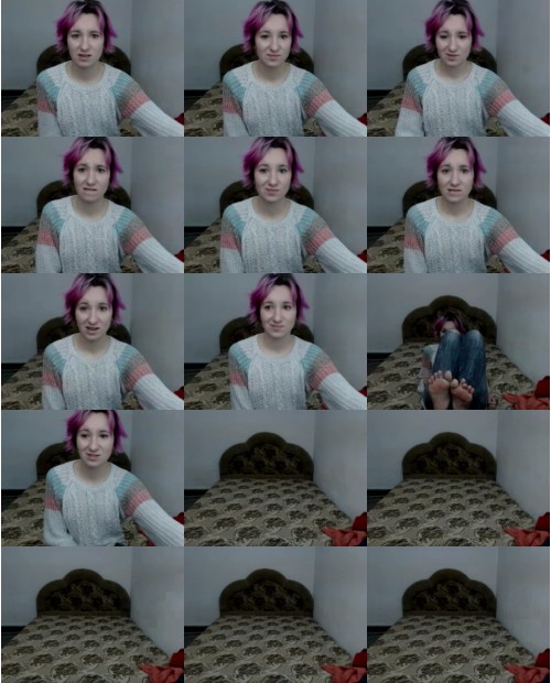 Download Video File: myfreecams tiny toes