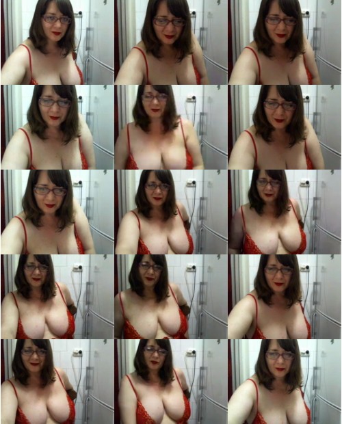 Download Video File: myfreecams urcurvymilf